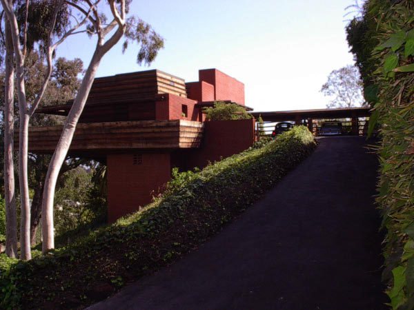 Sturges House 01